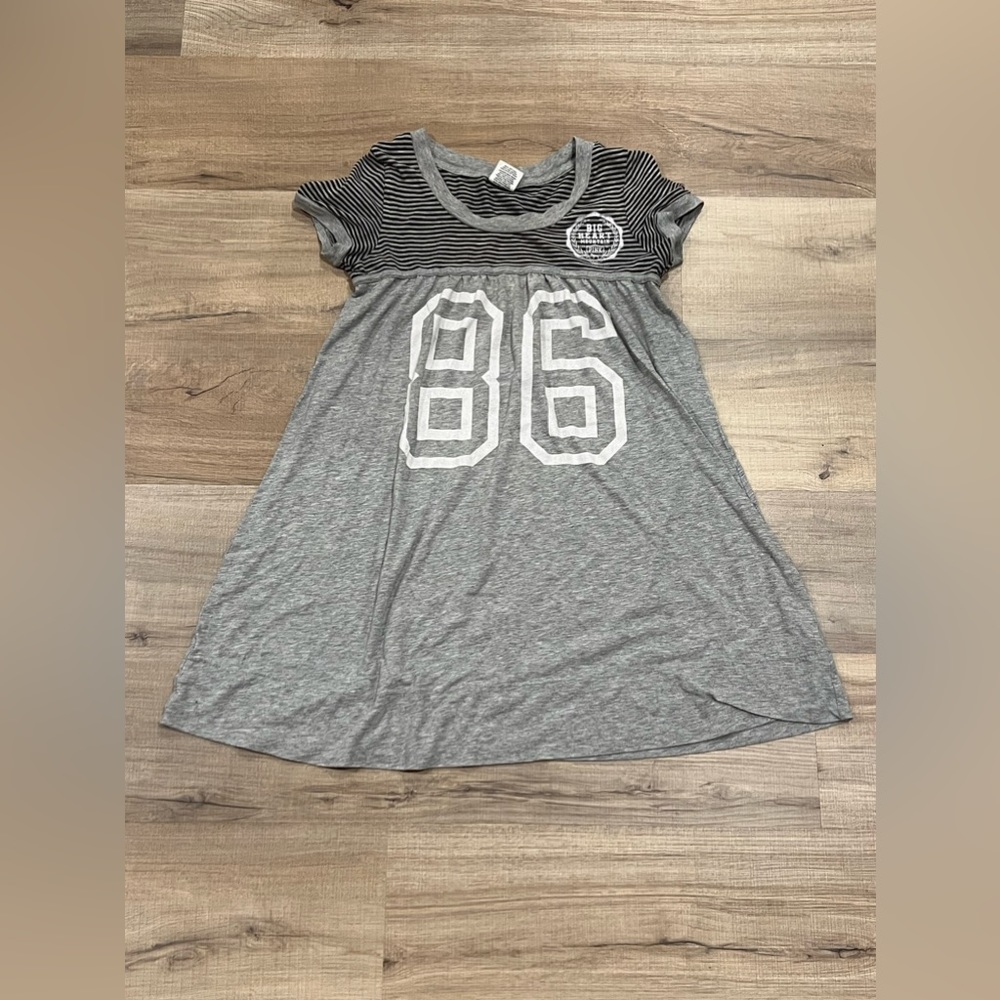 Victoria Secret Pink Casual Top